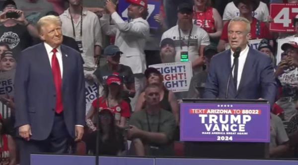 Donald Trump, RFK Jr. on stage together in Arizona